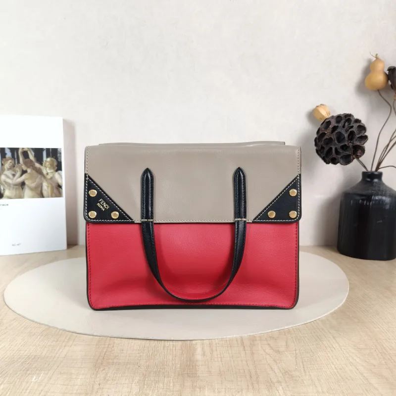 FENDI Crossbody Bag Top Handle Shoulder Crossbody Bag Colorblock Calfskin One Size 25 × 12 × 19.5 cm
