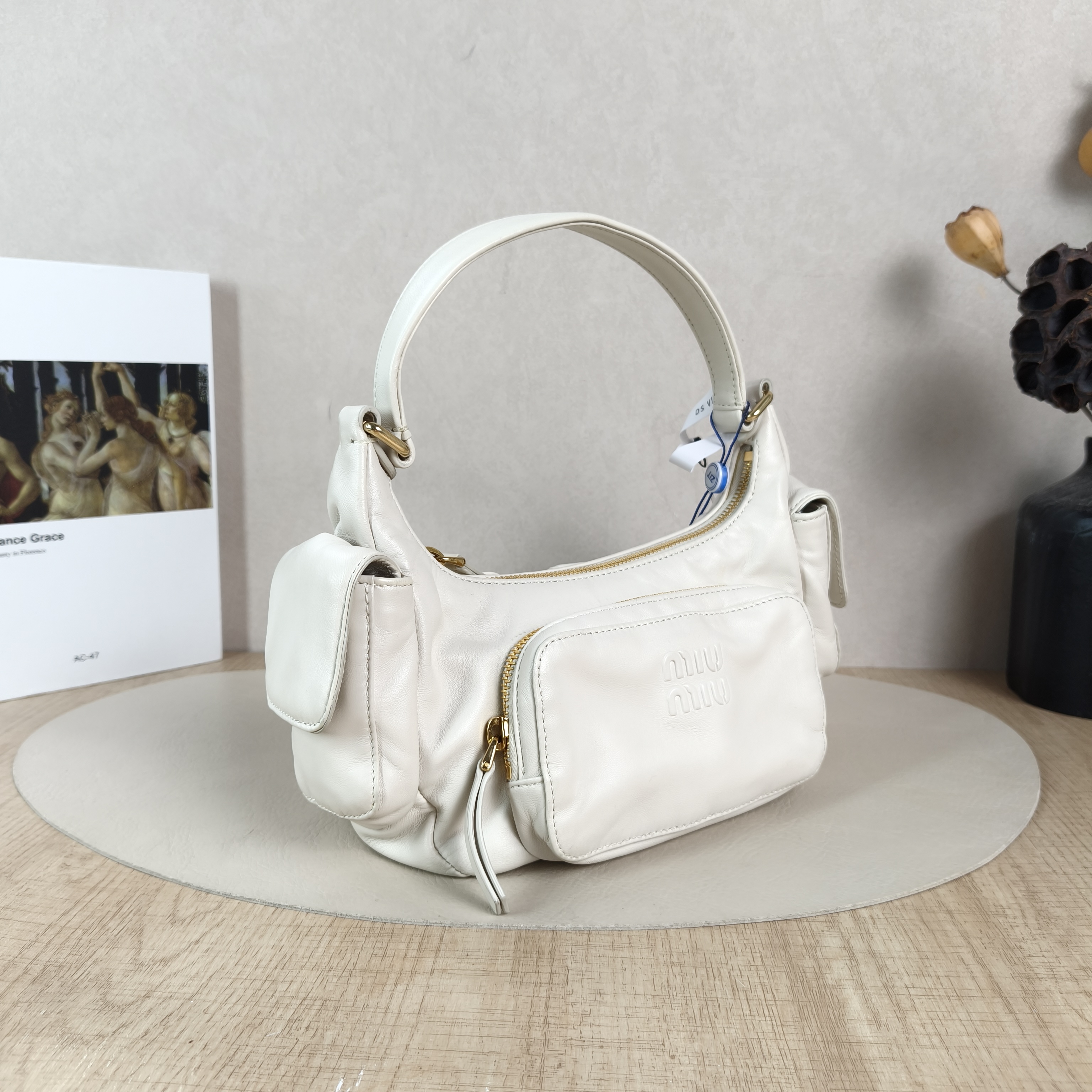 Miumiu Shoulder Bag Pocket White Lambskin Small21 × 6 × 12 cm — cover view 4 of 5