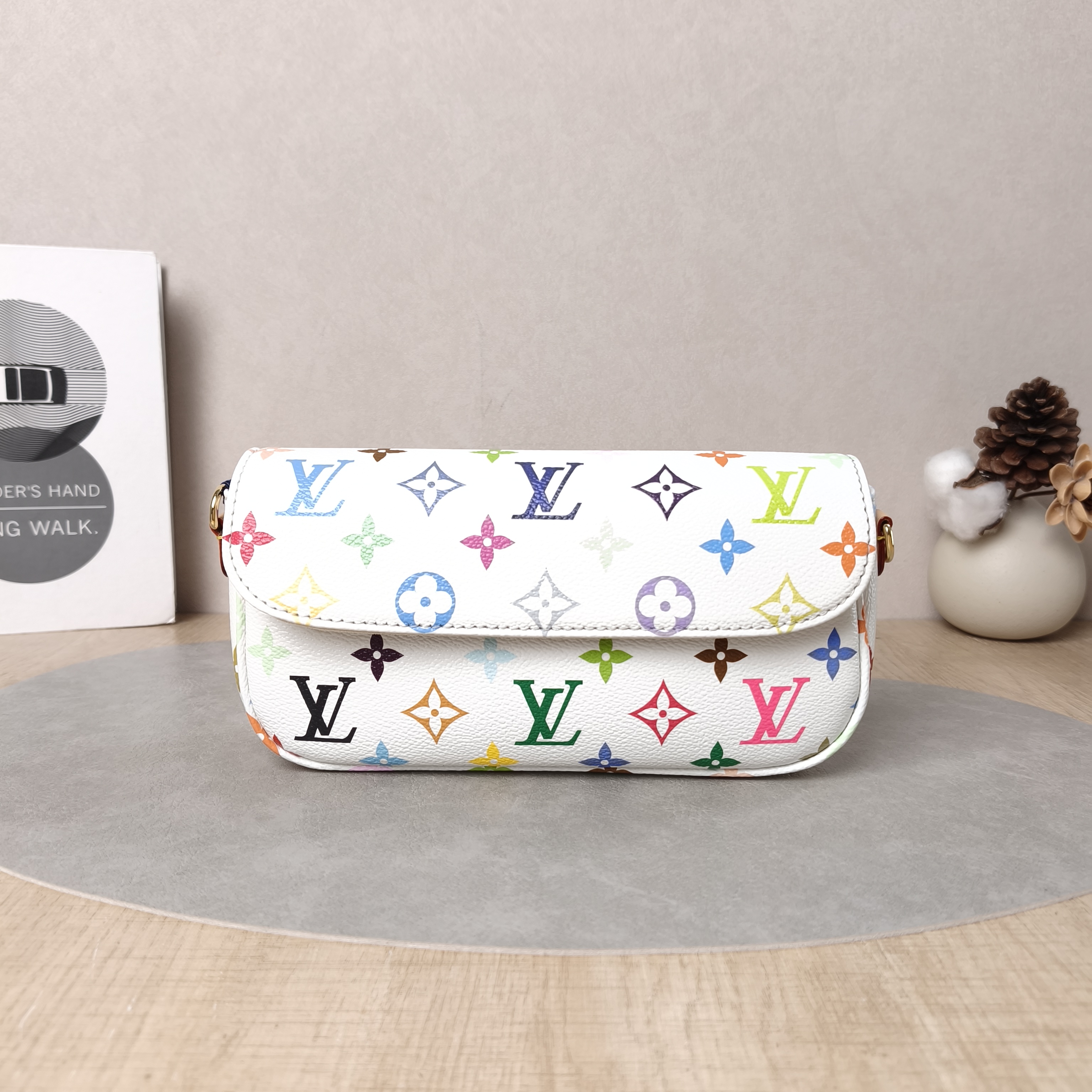 Louis Vuitton Crossbody Bag IVY Multicolore PVC Small23.5 × 4.3 × 12 cm