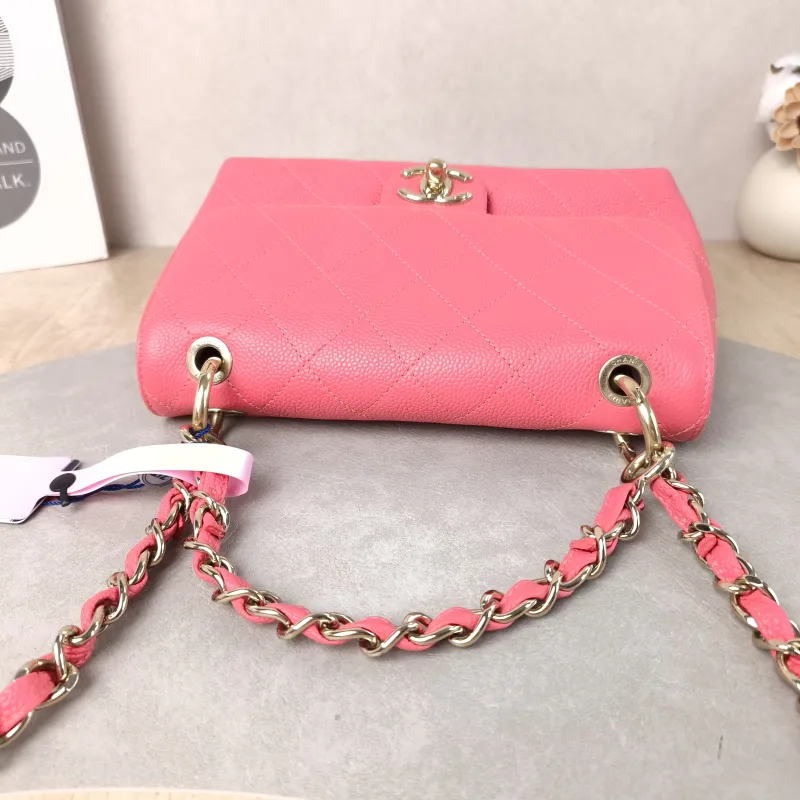 Chanel Crossbody Bag CF Crossbody Bag Red Grained Calfskin One Size 21 × 8 × 13 cm 29 — detail view 3 of 13