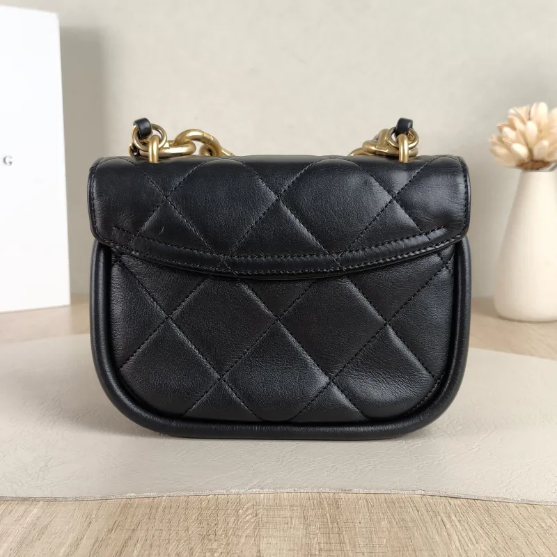 Chanel Crossbody Bag Crossbody Bag Black Calfskin One Size18.5 × 7 × 13 cm — cover view 5 of 5