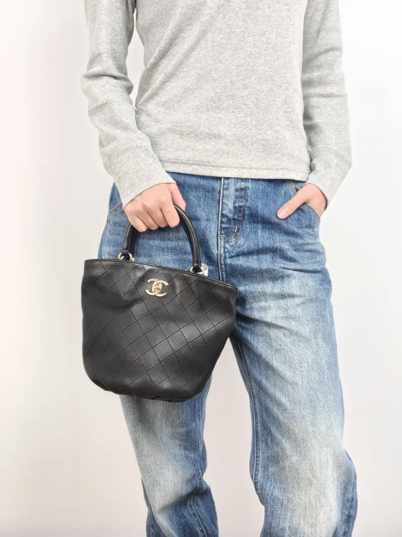 Chanel Shoulder Bag Bucket Bag Black Calfskin One Size 25 × 14 × 20 cm 27 — on-model view 2 of 2