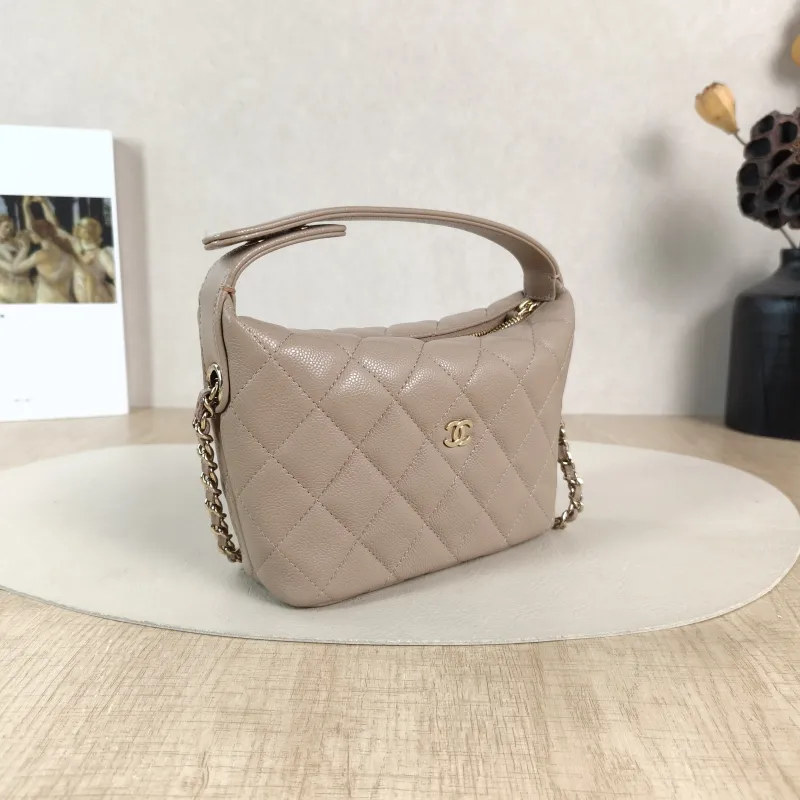 Chanel Crossbody Bag Crossbody Bag Calfskin One Size21.5 × 7.5 × 19 cm — cover view 5 of 5