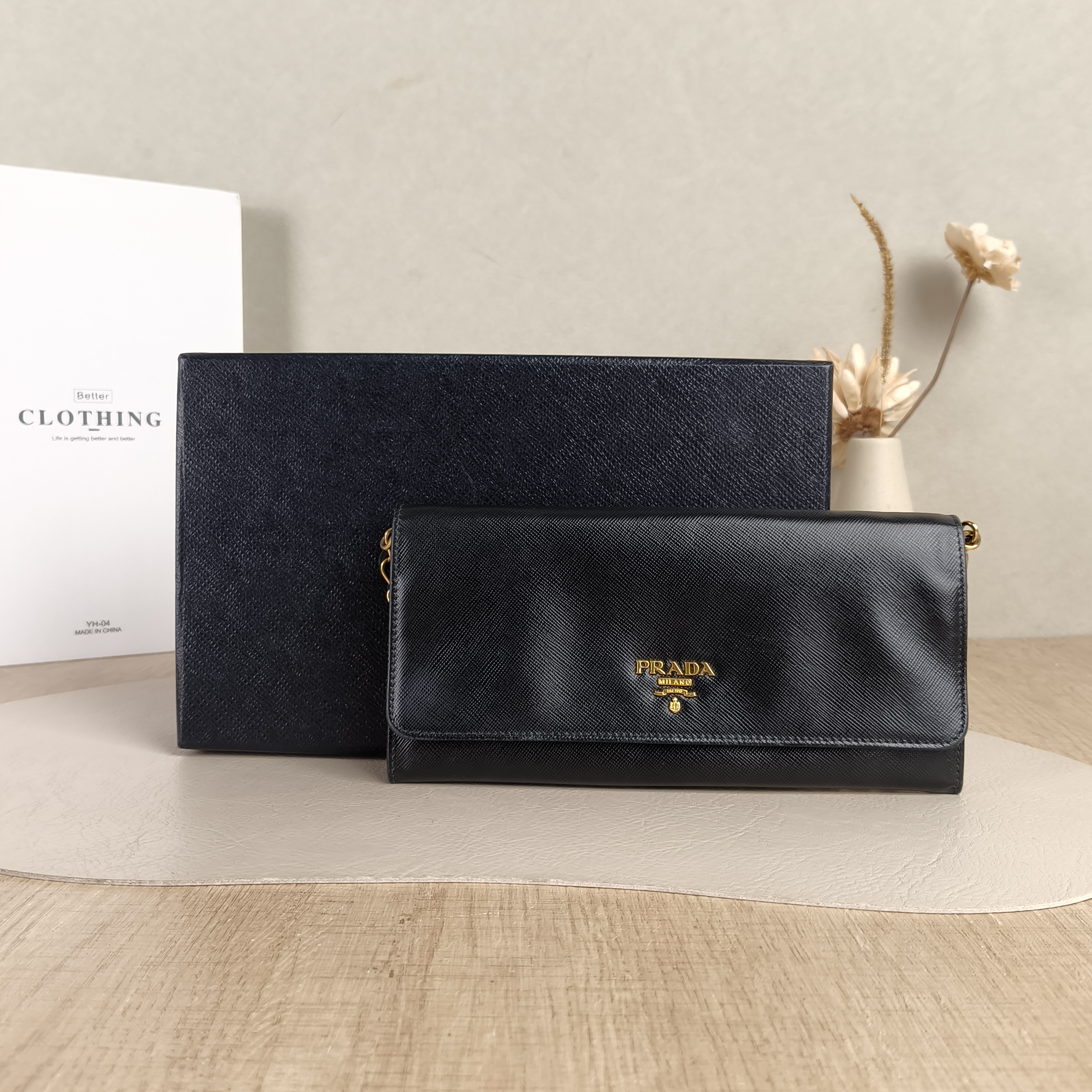 PRADA Shoulder Bag Shoulder Bagwoc Black Calfskin One Size21 × 2 × 10.5 cm — cover view 3 of 6