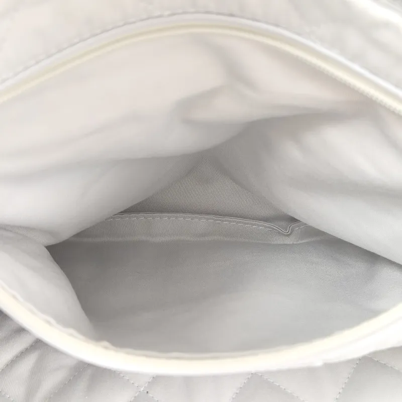 Chanel Shoulder Bag 22Bag Silver Calfskin Small 35 × 7 × 37 cm — detail view 1 of 14