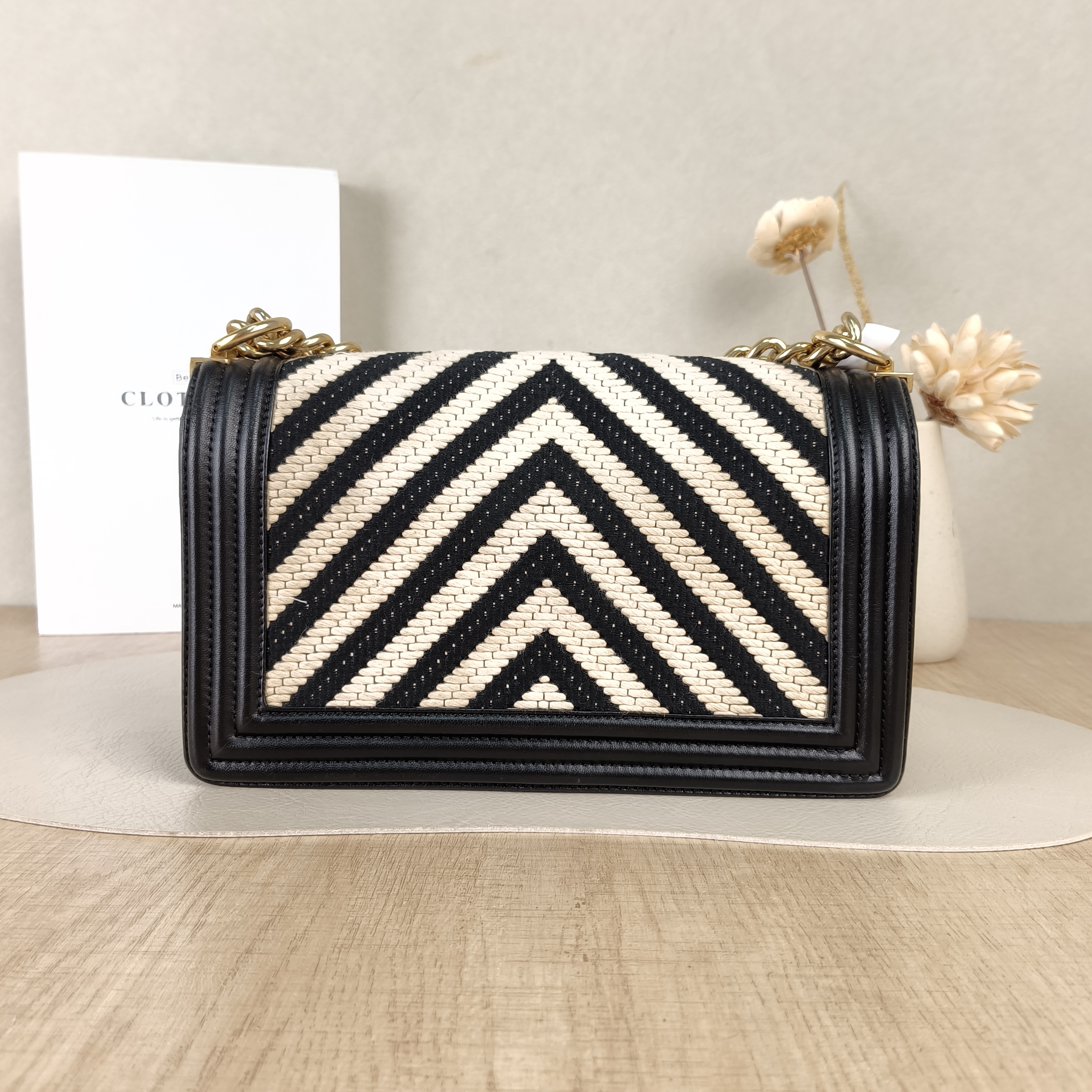 Chanel Crossbody Bag Le Boy Colorblock Medium25 × 9 × 15 cm — cover view 4 of 5