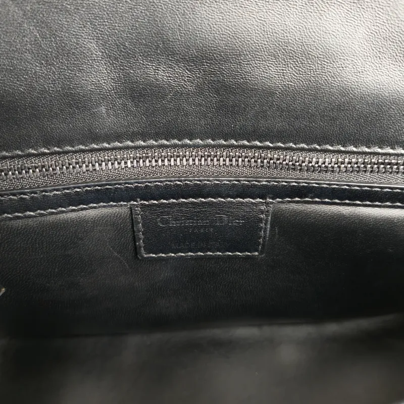 DIOR Crossbody Bag Caro Chain Bag Black Calfskin Medium 25.5 × 9 × 15.5 cm logo — detail view 4 of 12