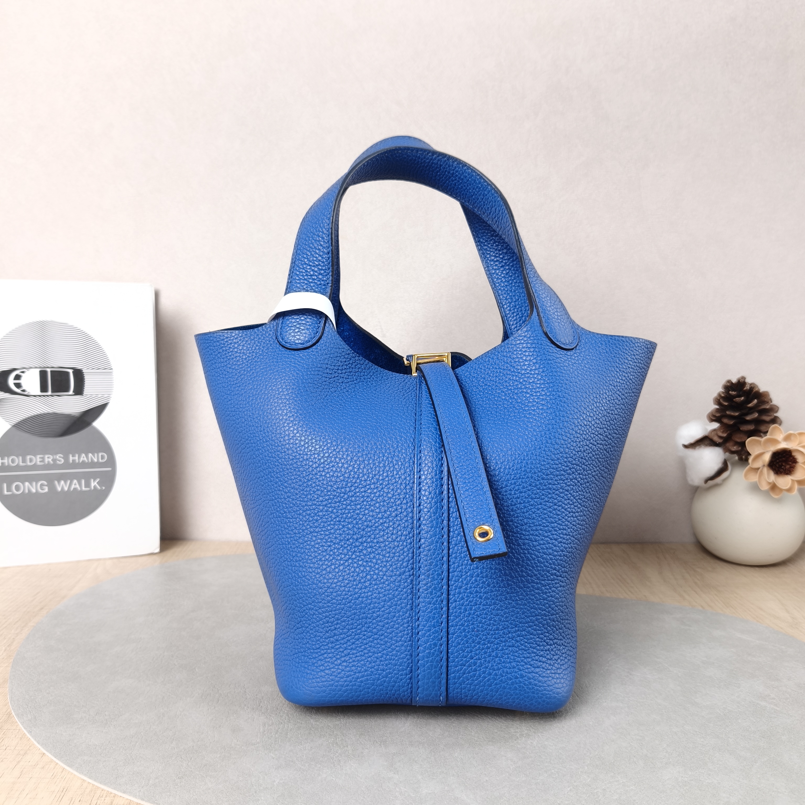 Hermès Top Handle Bag Picotin Lock 18 18 Togo Calfskin Small18 × 13 × 18 cm