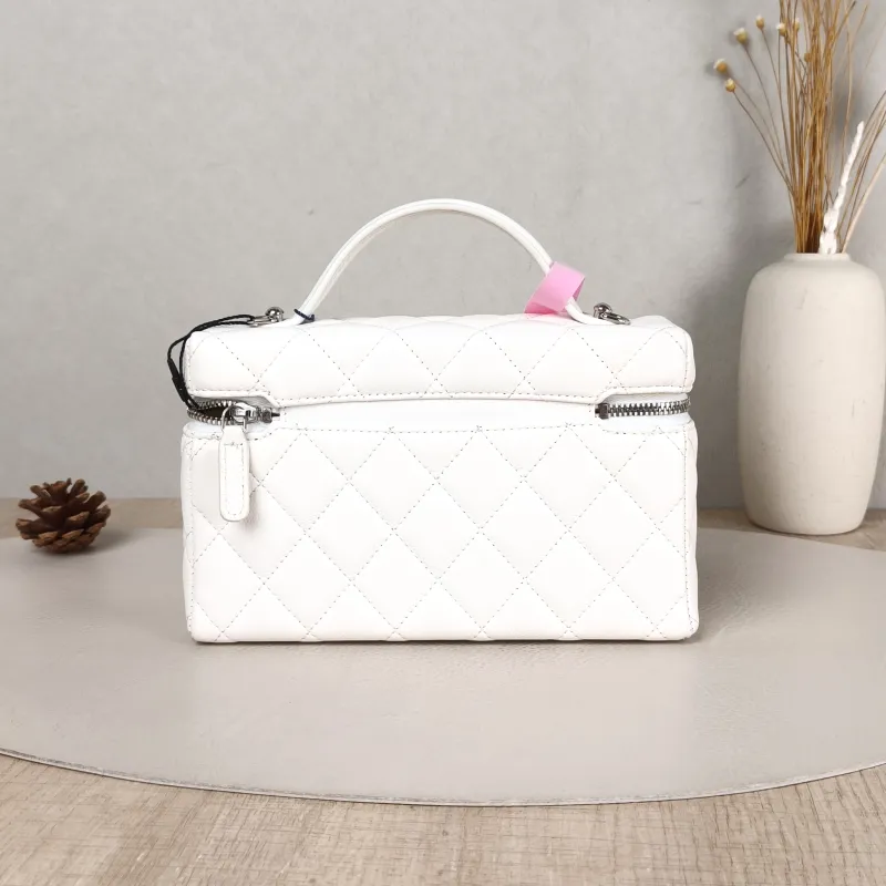 Chanel Crossbody Bag lp Box Bag Top Handle Crossbody Bag White Calfskin One Size 19.5 × 5 × 17 cm — cover view 5 of 5