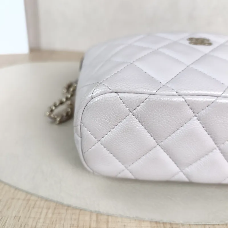 Chanel Crossbody Bag Crossbody Bag Grained Calfskin One Size16 × 6 × 13 cm — detail view 10 of 12