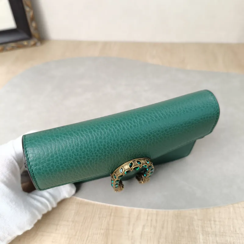 GUCCI Crossbody Bag Dionysus Green Calfskinmini16.5 × 4.5 × 10 cm — detail view 12 of 19