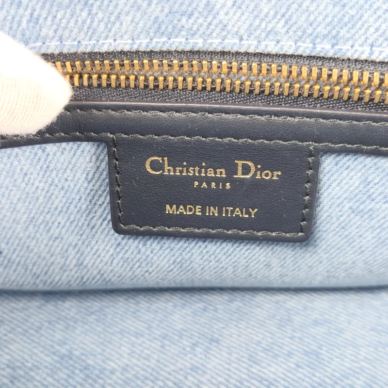 DIOR Crossbody Bag Caro Chain Bag Blue Small 20 × 7 × 13.5 cm — detail view 11 of 14