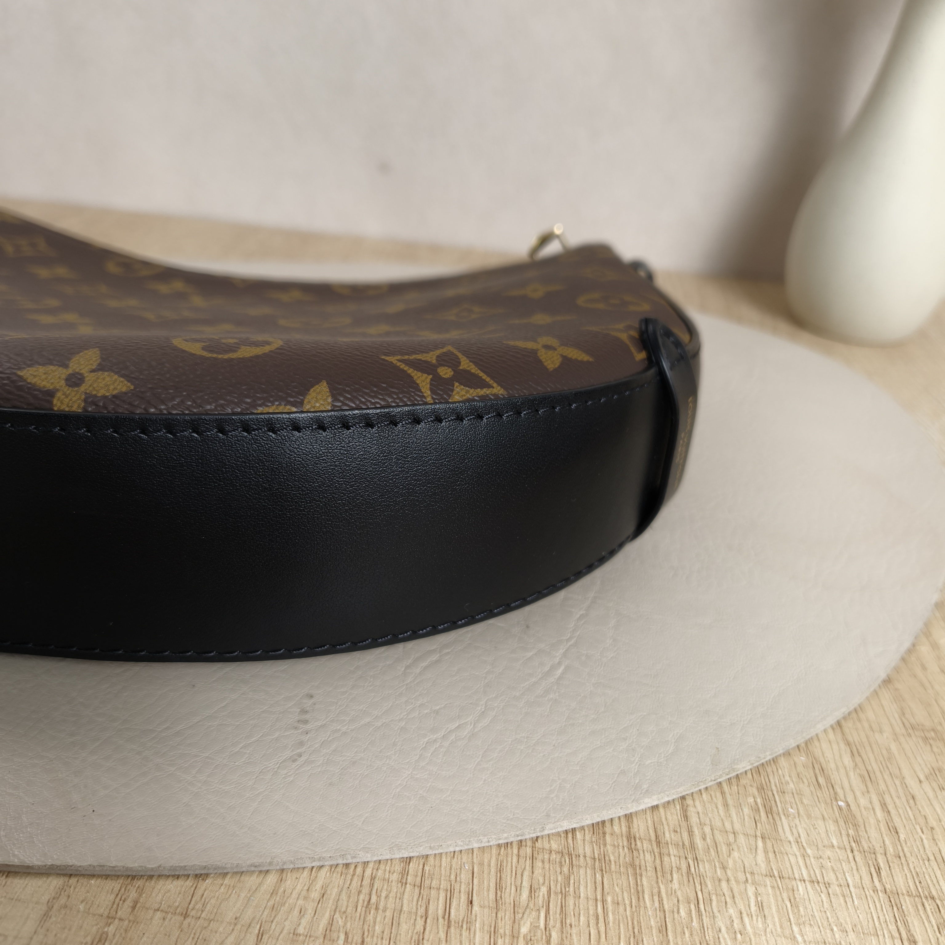 Louis Vuitton Shoulder Bag COOKIE Monogram PVCBB28.5 × 5 × 19 cm — cover view 7 of 11