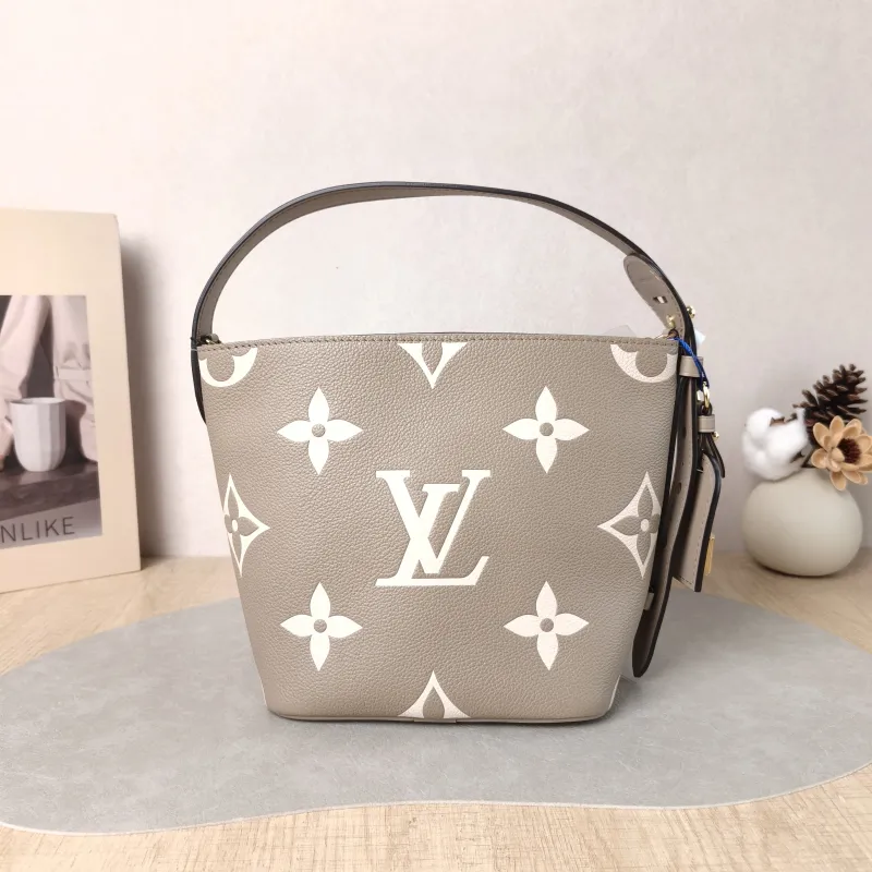 Louis Vuitton Top Handle Bag ALL IN BB · White Empreinte Embossed Calfskin BB 16 × 12 × 18 cm — detail view 6 of 14