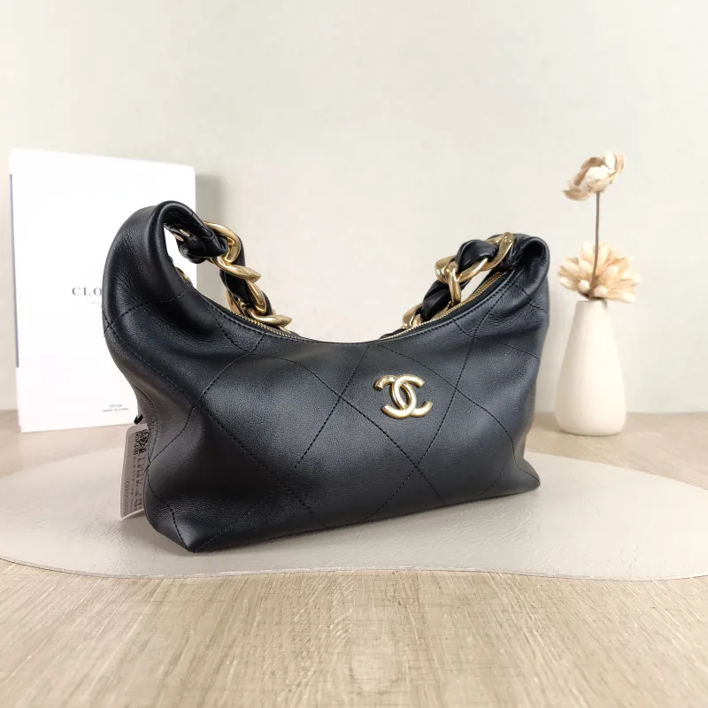 Chanel Shoulder Bag hobo Black Calfskin One Size 25 × 15 × 7.5 cm — cover view 4 of 5