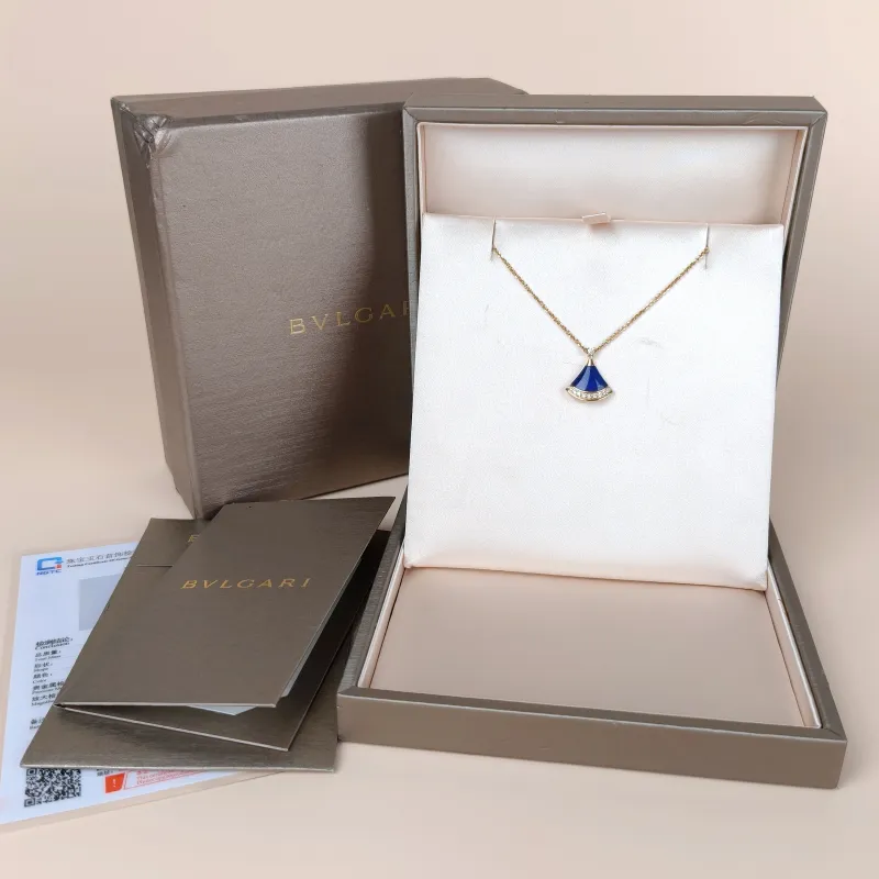 Bvlgari Necklace DIVAS’ DREAM Collection Pavé Diamond 18KY ellow Gold Diamond Small Pendant1.5cm 44cm — cover view 2 of 9