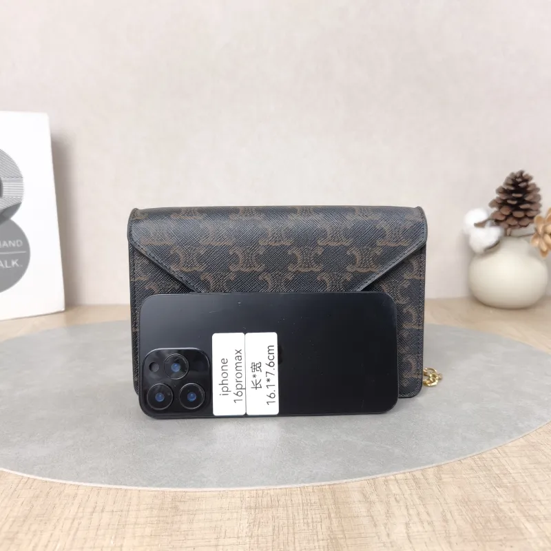 CELINE Crossbody Bagmallon triomphe woc Monogram PV Cmini19.5 × 4 × 13 cm — cover view 3 of 6