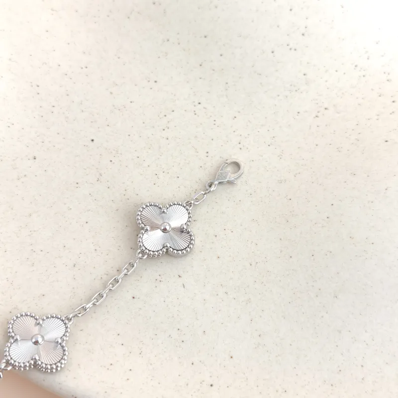Van Cleef & Arpels Bracelet Alhambra Alhambra Collection Five-Motif Bracelet White Gold 18KW hite Gold Vintage Small 19cm — cover view 3 of 9