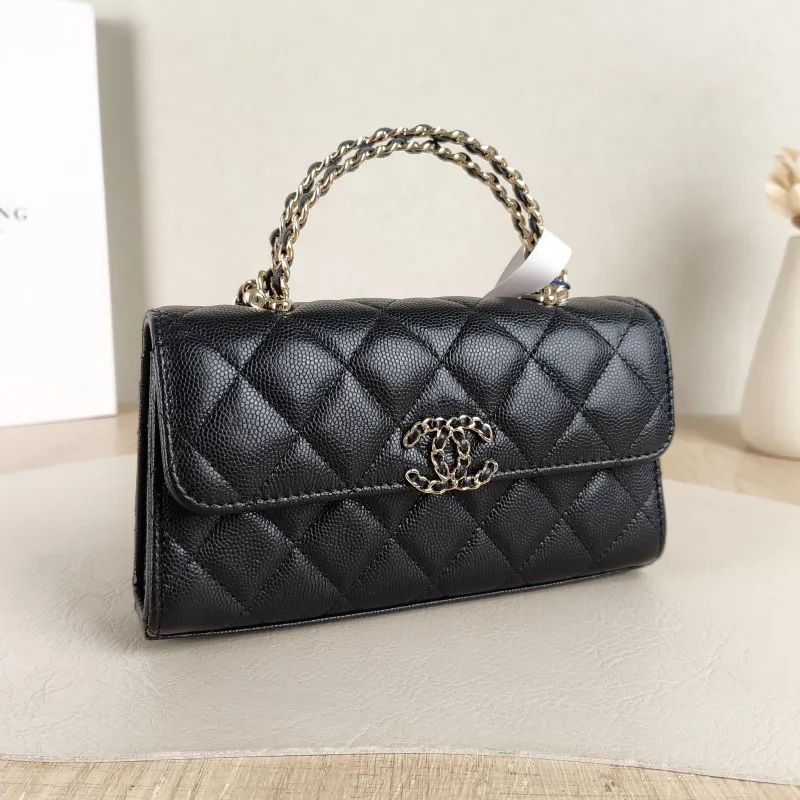 Chanel Crossbody Bag kelly Black Grained Calfskin One Size 18 × 4.5 × 10 cm — cover view 6 of 6