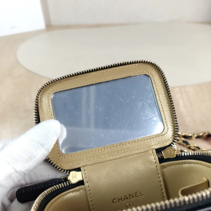 Chanel Crossbody Bag C Edition Black Lambskin One Size 11 × 7 × 9 cm — detail view 3 of 12