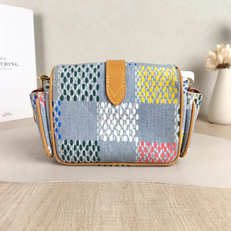 Louis Vuitton Crossbody Bag CARGO Camera Bag Colorblock Mini 23 × 10 × 14 cm — cover view 4 of 5