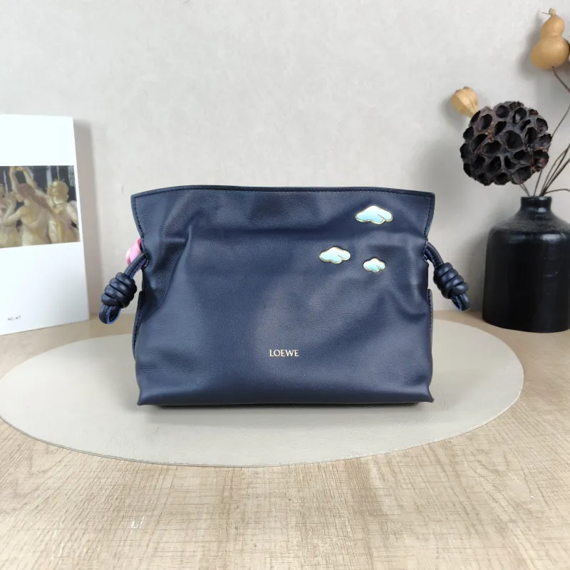 LOEWE Crossbody Bag Flamenco Blue Calfskinmini23 × 5.5 × 17 cm