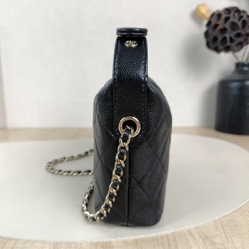 Chanel Crossbody Bag25c Vanity Case Bag Black Grained Calfskin One Size16 × 6 × 13 cm — detail view 8 of 11