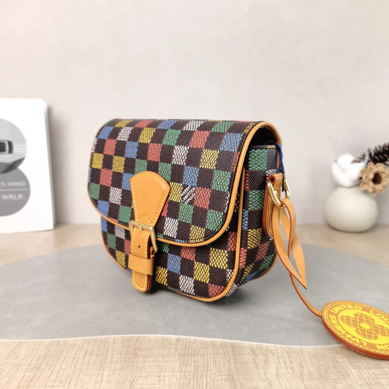 Louis Vuitton Crossbody Bag MONTSOURIS Messenger Bag Brown PVC Small 20 × 7 × 17 cm — cover view 6 of 6