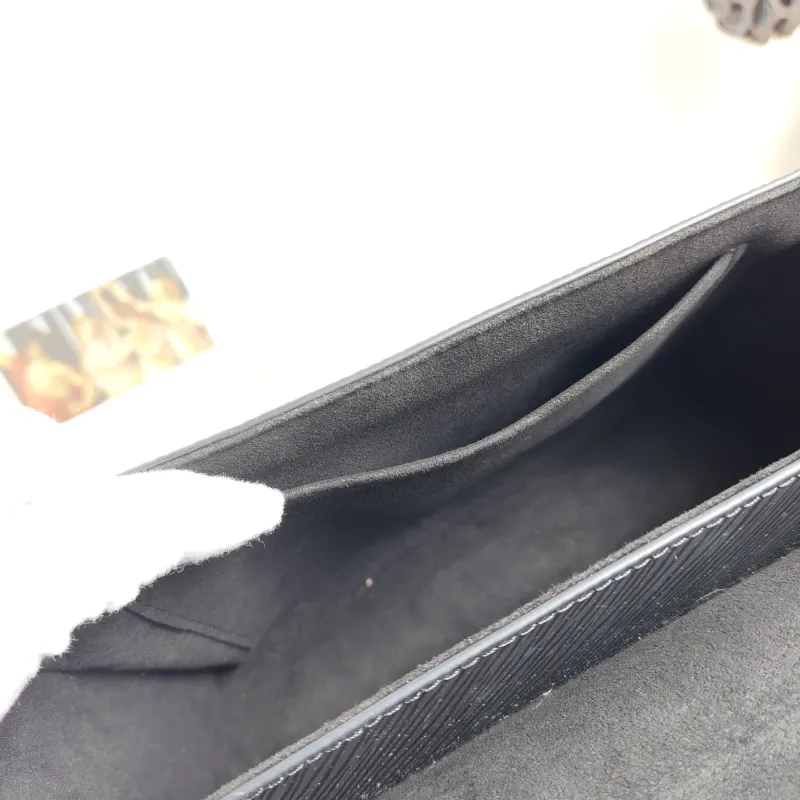 Louis Vuitton Crossbody Bag Twist Black Epi Embossed Calfskin Medium 23 × 9.5 × 17 cm — detail view 6 of 13