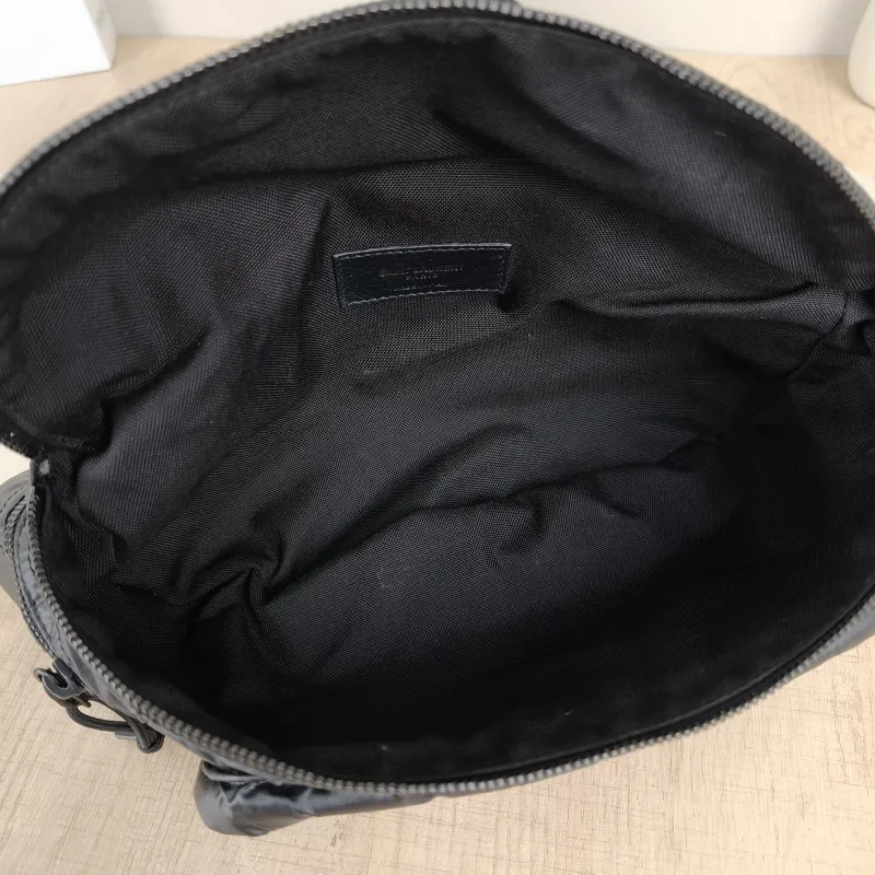 SAINT LAURENT Belt Bag NUXX Black Nylon One Size25 × 9 × 17 cm — detail view 1 of 9