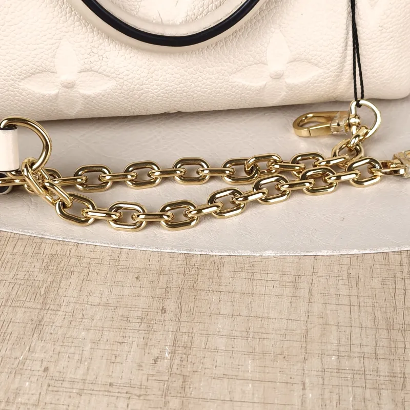 Louis Vuitton Crossbody Bag Speedy20 White Empreinte Embossed Calfskin Small20.5 × 12 × 13.5 cm — detail view 3 of 12
