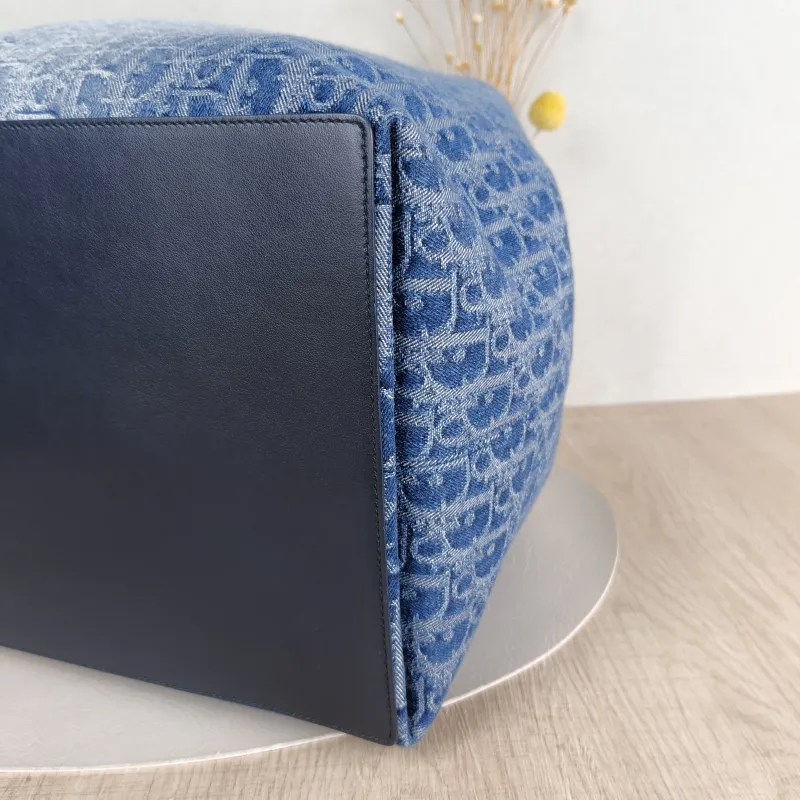 DIOR Top Handle Bag TOUJOURS Blue Large37 × 21 × 27 cm — detail view 11 of 12