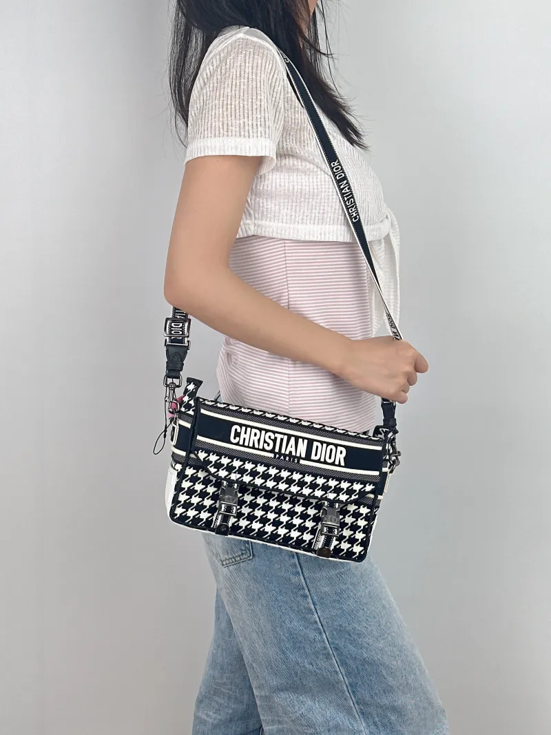 DIOR Crossbody Bag camp Messenger Bag Colorblock Canvas Small23 × 8 × 15 cm — on-model view 2 of 2