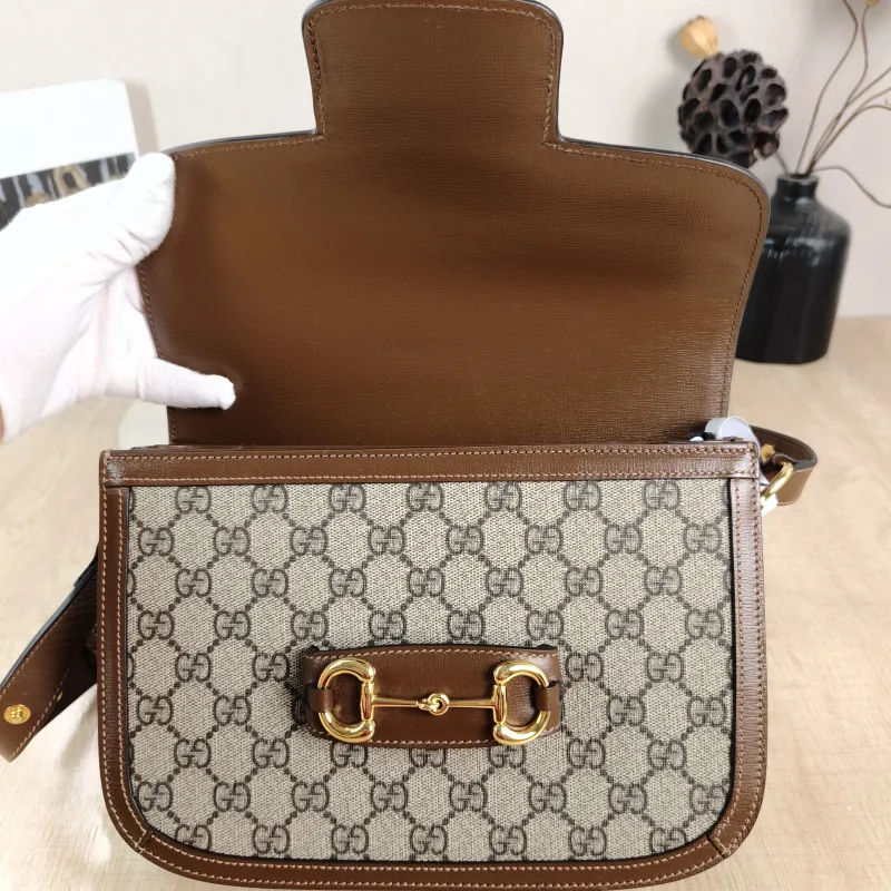 GUCCI Shoulder Bag Horsebit 1955 Horsebit Medium Monogram PVC Medium 25 × 8 × 18 cm — detail view 10 of 11