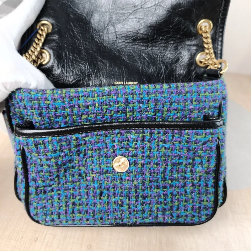 SAINT LAURENT Crossbody Bag Niki D Small 21 × 7.5 × 16 cm — detail view 7 of 14