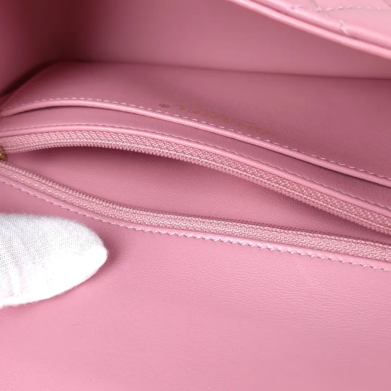 Chanel Crossbody Bag mini Lambskin mini21 × 6 × 12 cm — detail view 14 of 15