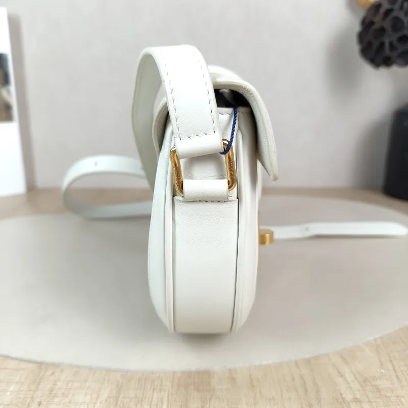 CELINE Crossbody Bag Besace 16 White Calfskin Small 19 × 6 × 17 cm — detail view 3 of 11