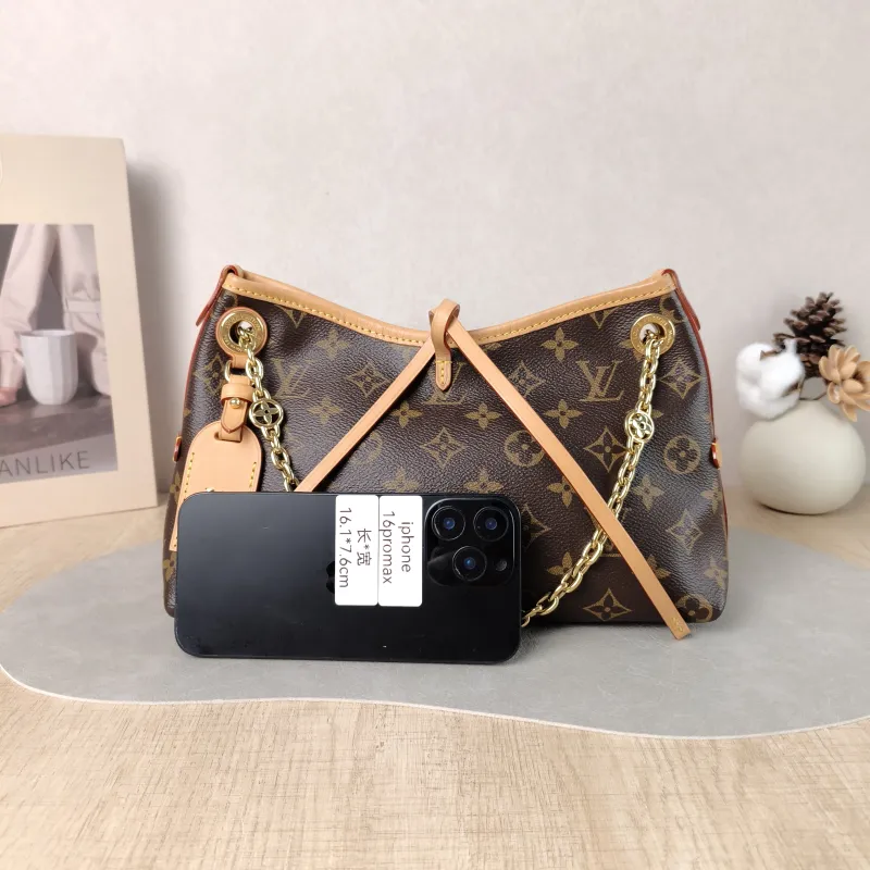 Louis Vuitton Crossbody Bag Carryall BB Monogram PVC BB 26 × 10 × 17 cm — cover view 4 of 5