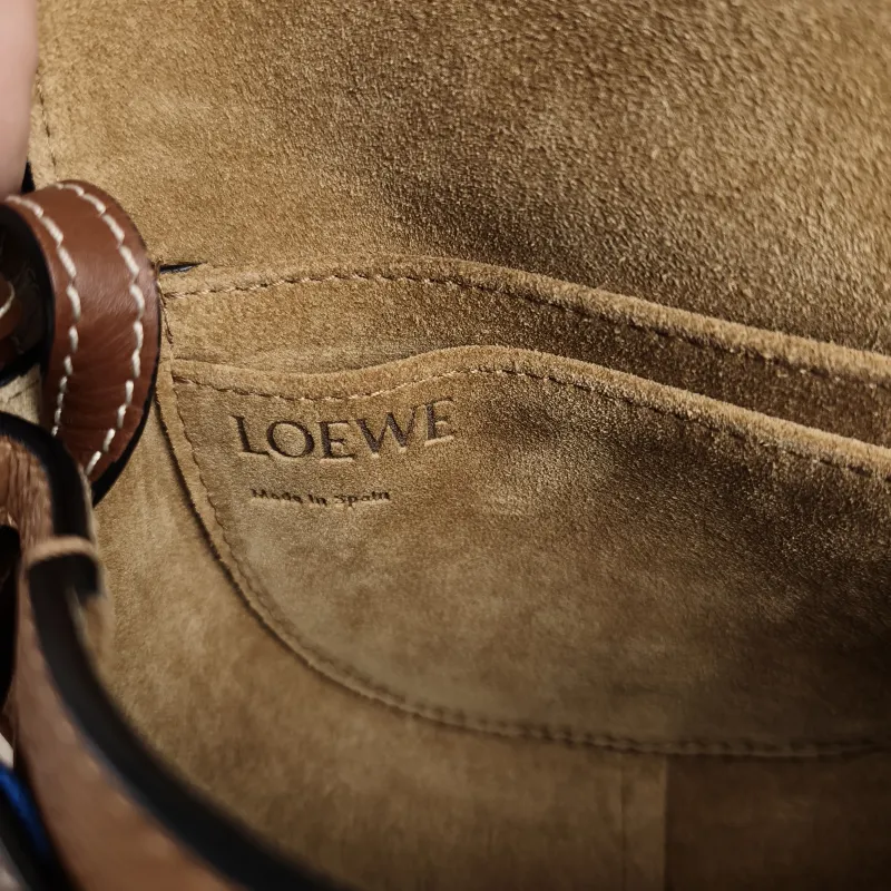 LOEWE Crossbody Bag Gate Caramel Calfskin Mini 15 × 8 × 12.5 cm — detail view 1 of 11