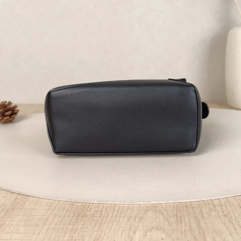 LOEWE Crossbody Bag Puzzle Black CC alfskinmini18 × 8 × 12.5 cm — cover view 5 of 5