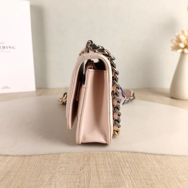 Chanel Crossbody Bag 19Bag WOC Pink SL ambskin Mini 19.2 × 3.5 × 12.3 cm — detail view 1 of 12