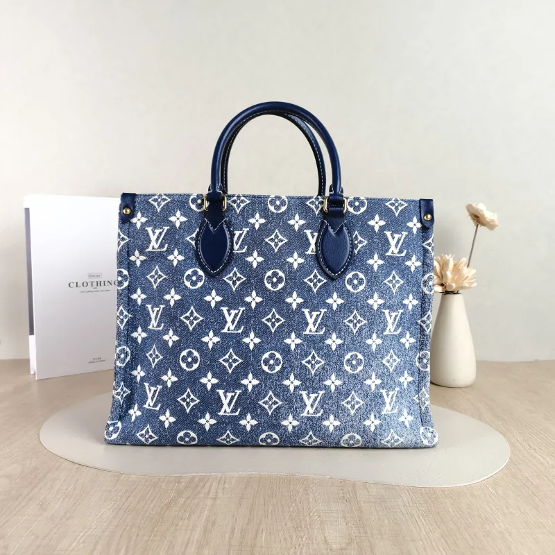 Louis Vuitton Shoulder Bag Onthego Medium Blue Medium 31 × 14 × 24 cm — cover view 4 of 6