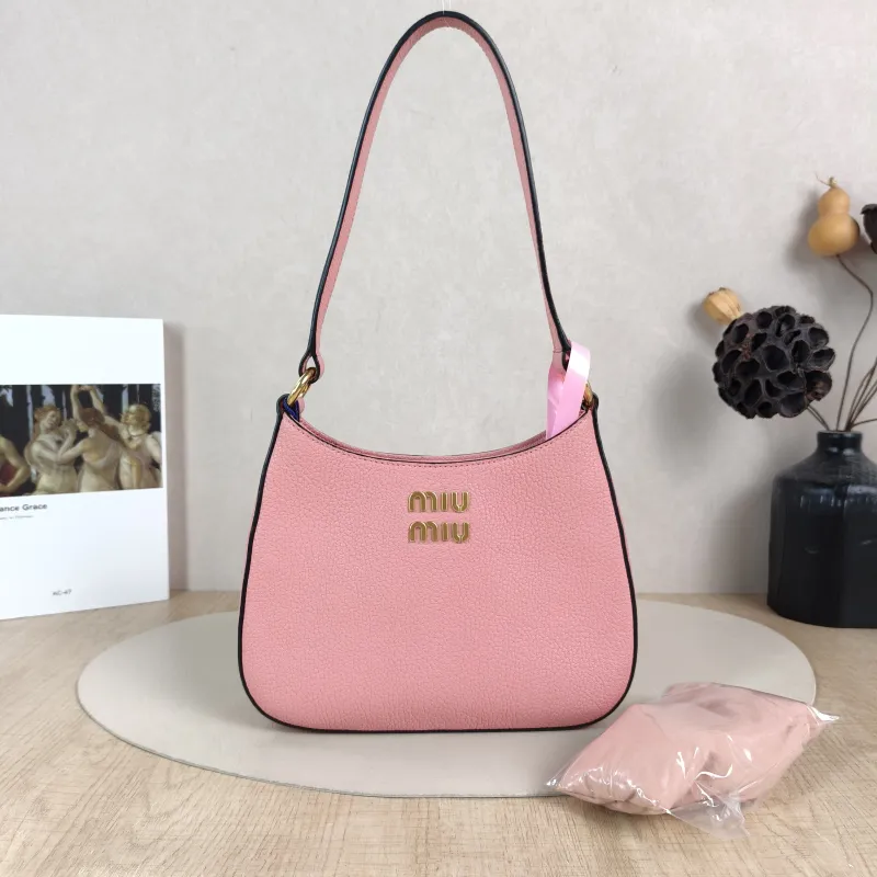 Miumiu Shoulder Bag Pink Calfskin One Size 22.5 × 5 × 18 cm — cover view 6 of 6