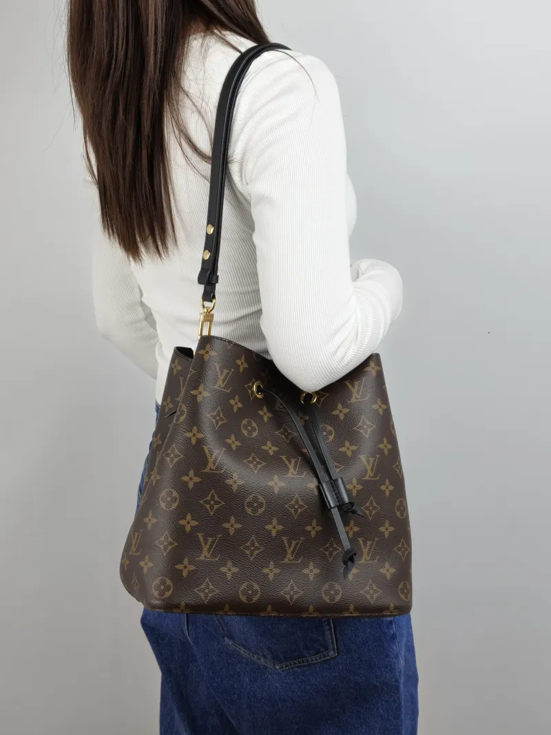 Louis Vuitton Shoulder Bag NÉONOÉ Bucket Bag Black PVC Medium 26 × 17.5 × 26 cm — on-model view 1 of 2