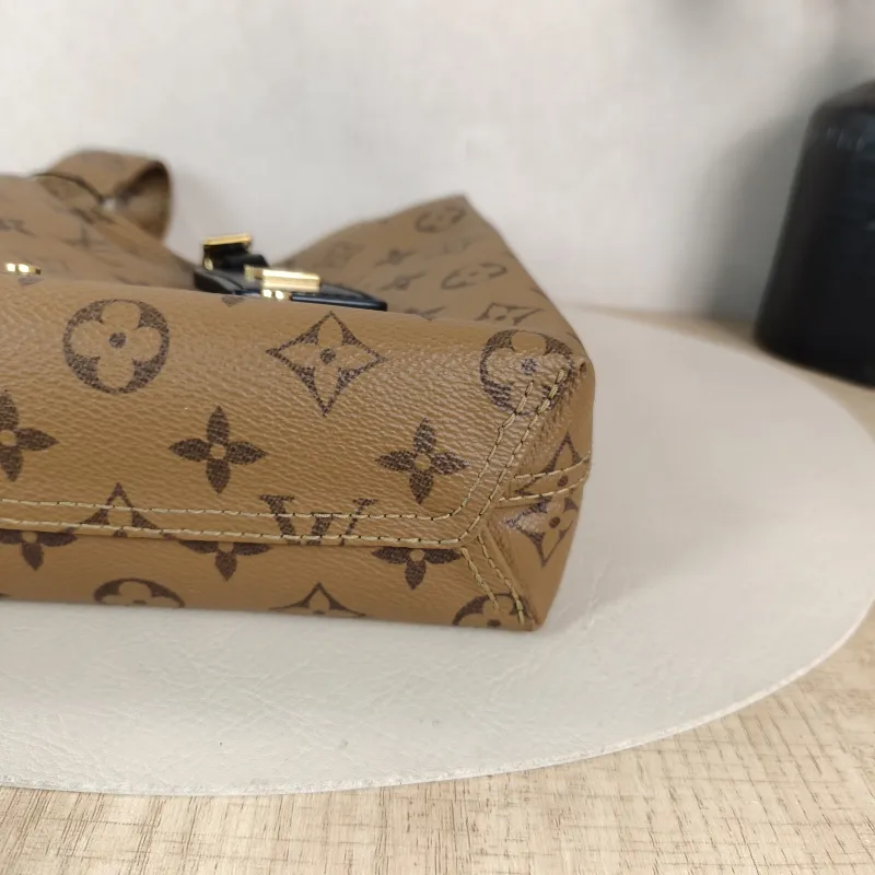 Louis Vuitton Top Handle Bag ATLANTIS Monogram PVC BB 17 × 7 × 17 cm — detail view 4 of 10