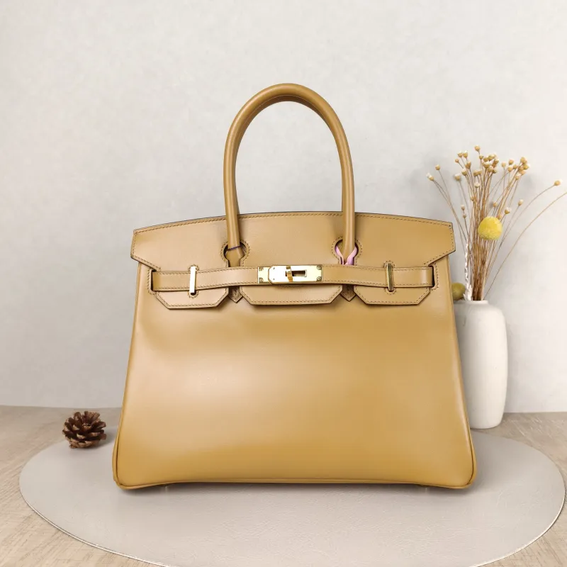 Hermès Top Handle Bag Birkin 30 Gold-Tone Hardware 21 Veau Tadelakt Calfskin Medium 30 × 16 × 22 cm