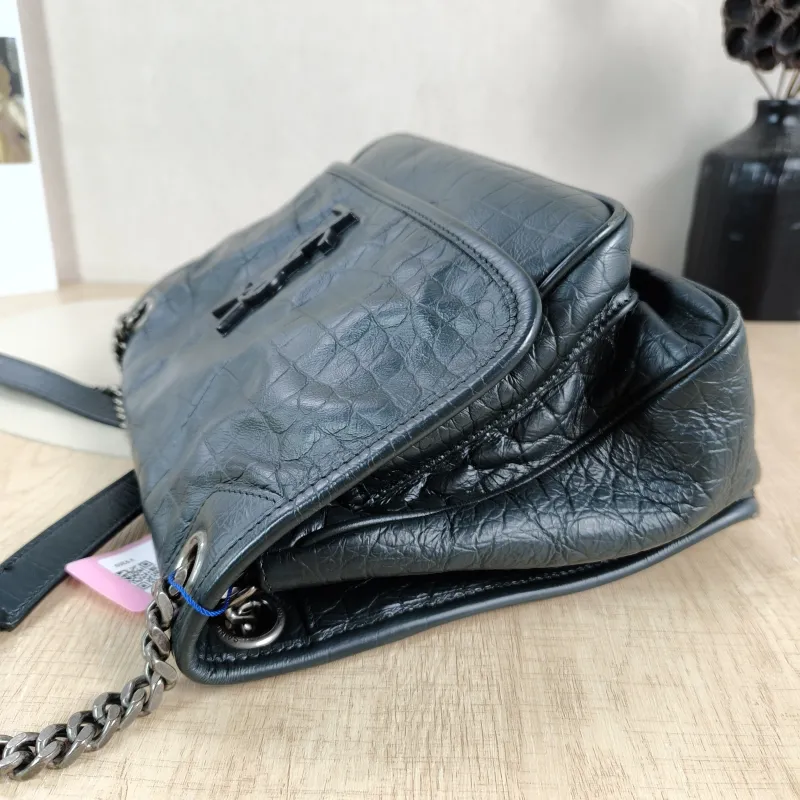SAINT LAURENT Crossbody Bag Niki D Green Waxed Leather Medium 28 × 8.5 × 20 cm — detail view 7 of 11