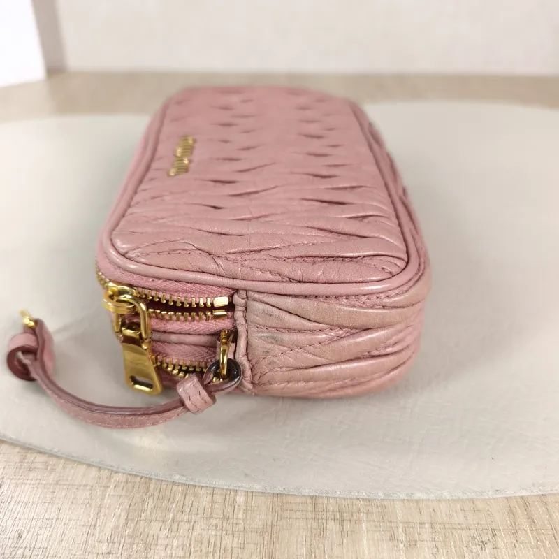 Miumiu Shoulder Bag Camera Bag Pink Lambskin 16 × 4 × 9 cm — detail view 5 of 9