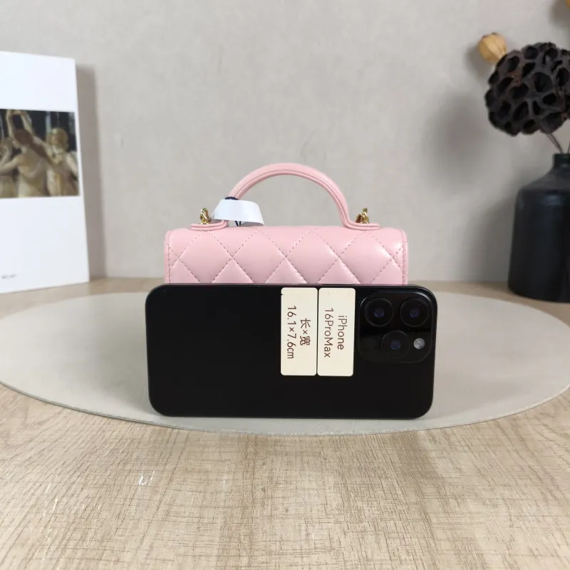 Chanel Crossbody Bag25b woc Pink Lambskin One Size14.5 × 4 × 10 cm — cover view 3 of 6