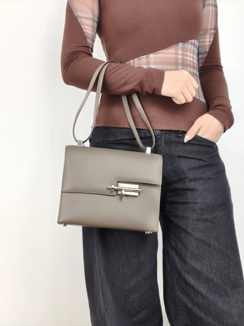Hermès Crossbody Bag Verrou 23 Epsom Calfskin One Size 23 × 7 × 18 cm — on-model view 1 of 2